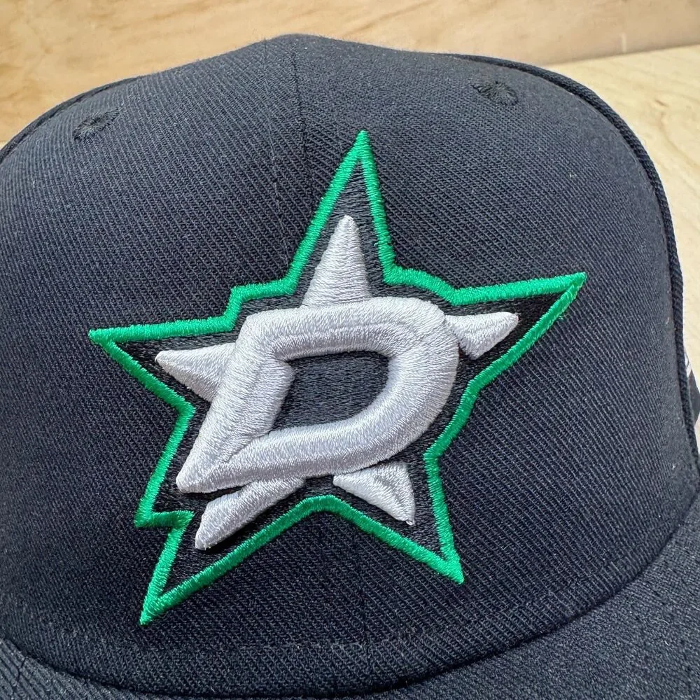 NEW Dallas Stars Mitchell Ness Liberty Fitted Cap Hat Black Sz 7 3/8